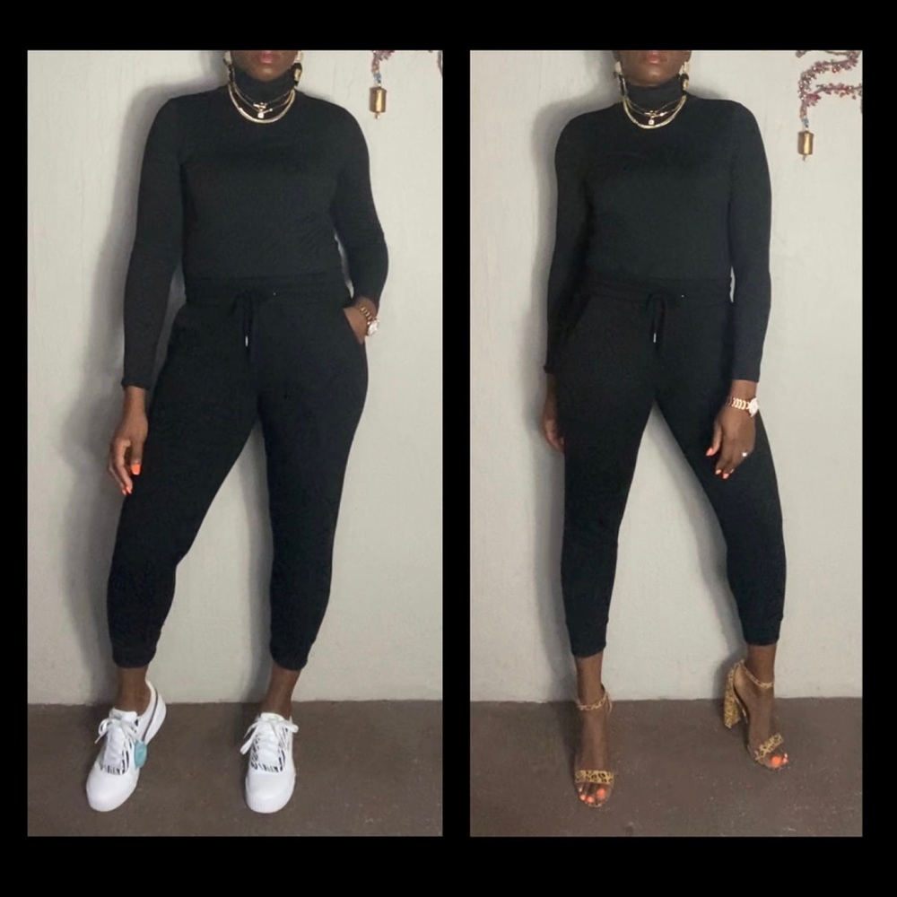 Black Sophia Turtleneck Sweatpants Set